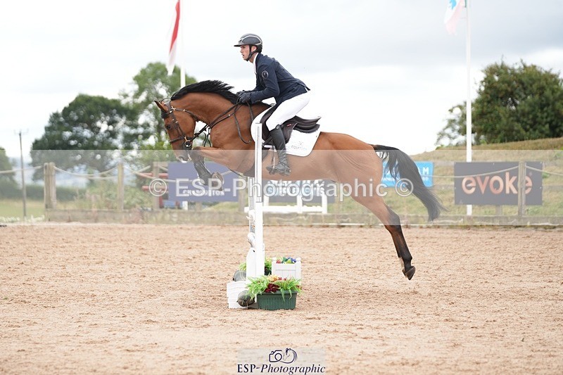 260730-105759-01763 - Cls 1 British Novice and 90cm