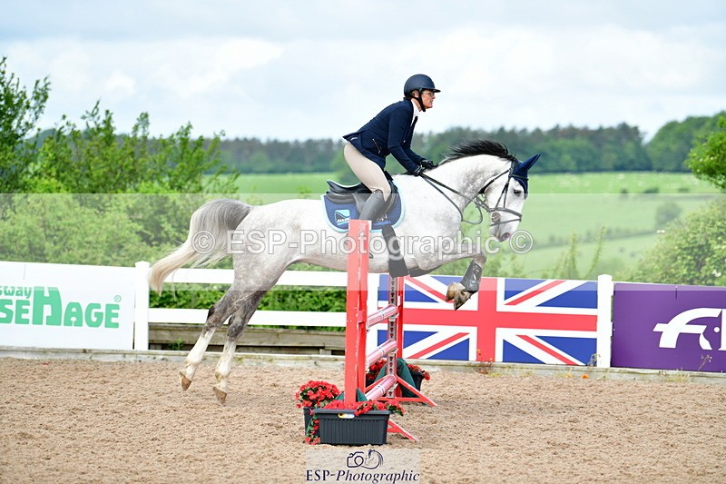 240526A-093242-07107 - Cls 32 British Novice and 90cm Open