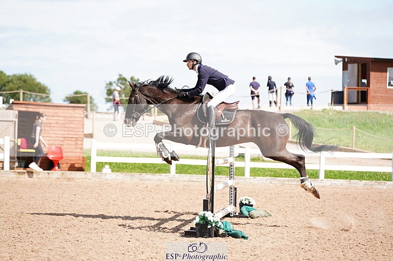 240803A-155948-09121 - Cls 40 Snr 1.15m Open