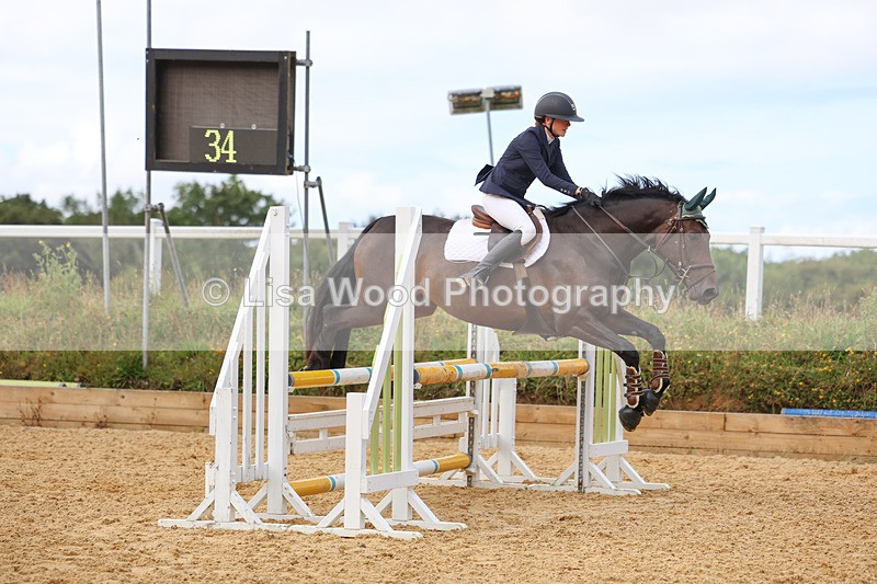 3E7A0031 - Class 9: Senior British Novice/90cm open