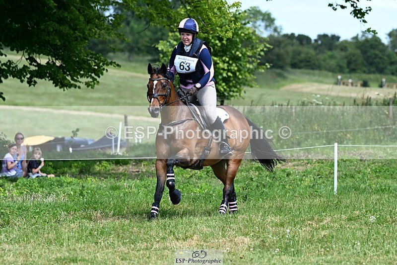 240629X-112526-0413 - 063-Ella_Matravers-BALLYMITTY_MAC