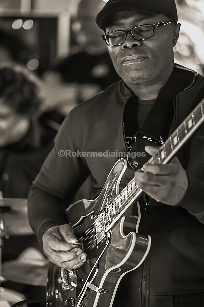 Derek Nash Dec 2025-126 - Derek Nash and Jonny Henderson Trio