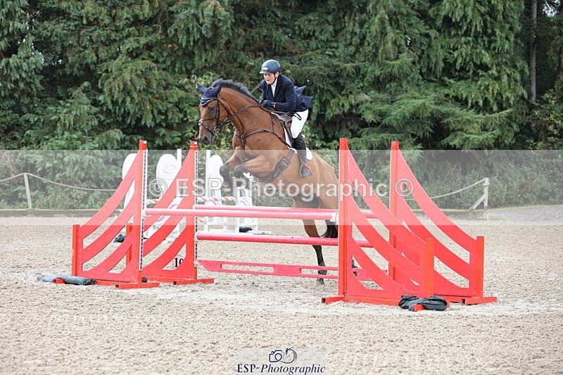 250831A-120538-10095 - Cls 42 Snr 1m Grand Prix