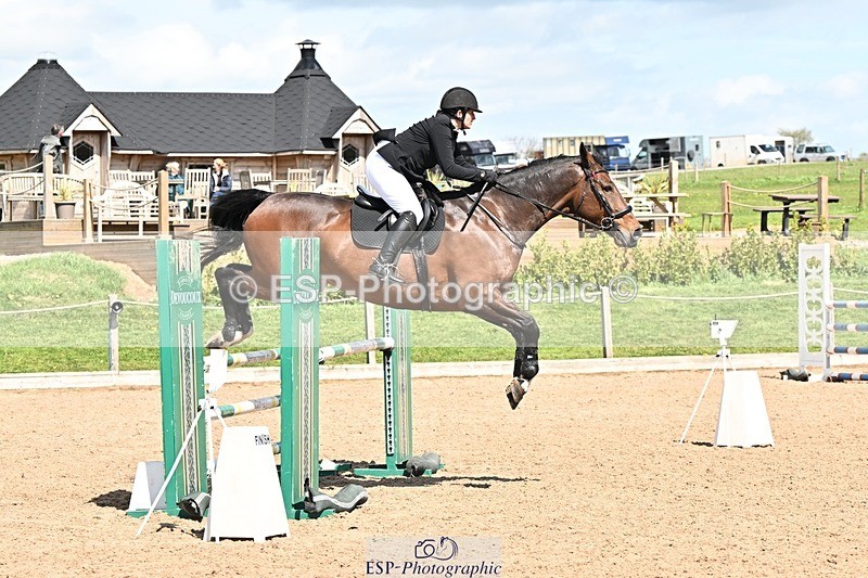 250416-131559-00985 - Cls 4 Newcomers and 1.10m