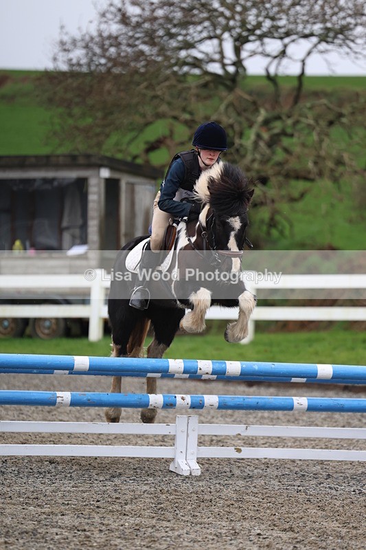 3E7A7107 - Class 2: 80cm Part 2