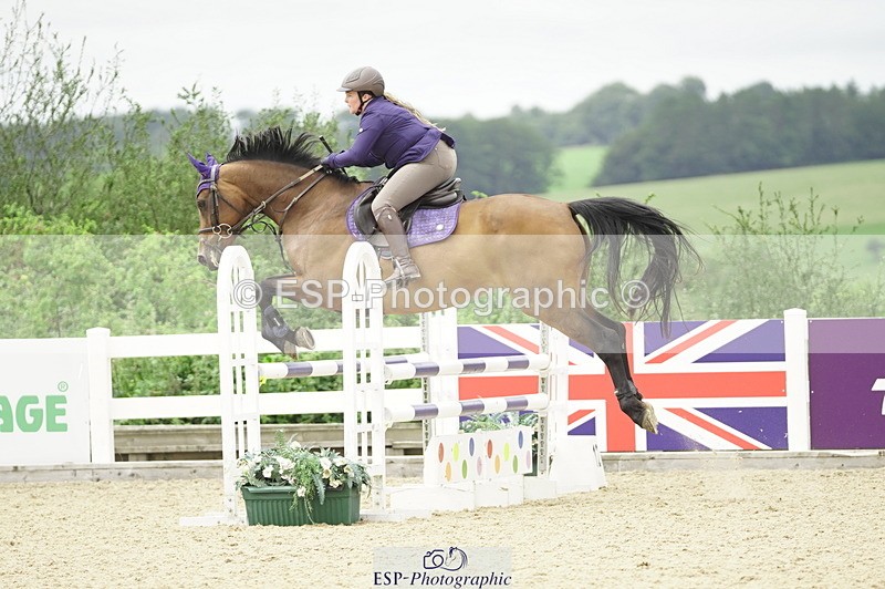 230728A-131602-02119 - Cls 9 85cm Amateur Quali