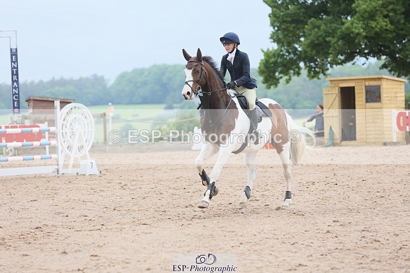 250524-100635-04052 - Cls 13  A&B 1.05m & 1.10m open