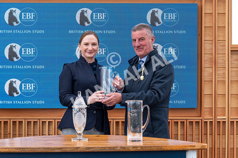 140526-Race 6-Dickensian-1738 - Race 6 4.40pm British Stallion Studs EBF Westow Stakes
