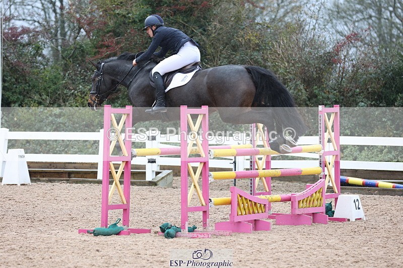 231112A-125424-04258 - Cls 19 Snr 1.05m Open