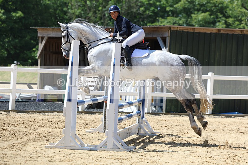 3E7A9687 - Class 8: Senior 80cm