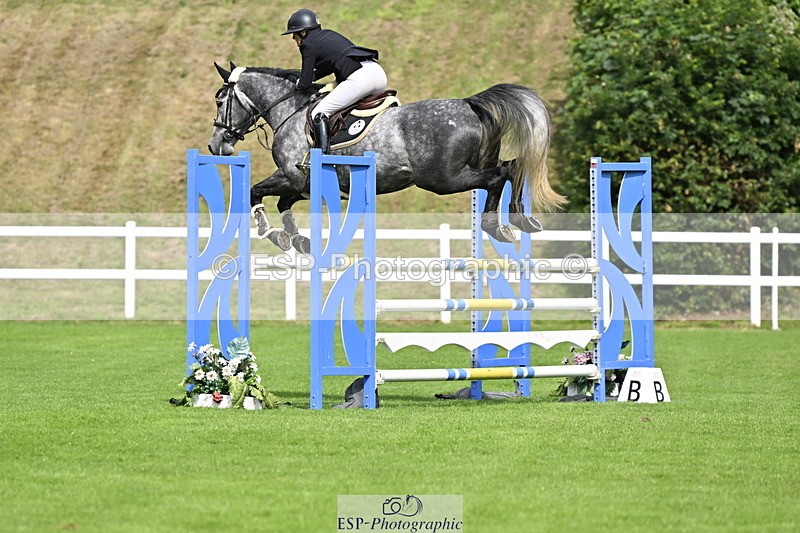 250613A-095021-00139 - Cls 1 Snr Newcomers and 1.10m Open