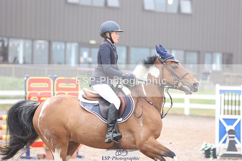 240630A-095559-11664 - Cls 30 British Novice and 80cm Open