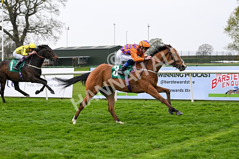 120425-Race 3-Paborus-1063 - Race 3