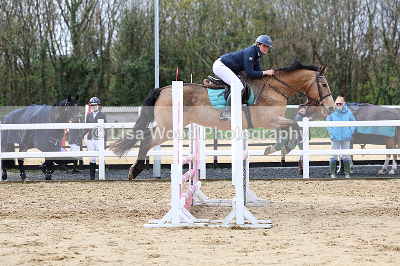 3E7A0922 - Class 4: Senior British Novice/90cm open