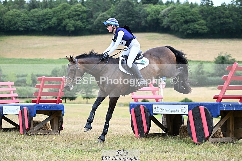 250803A-123605-13244 - M-553-Beatrice.Hayman-Joyce-ICONIC