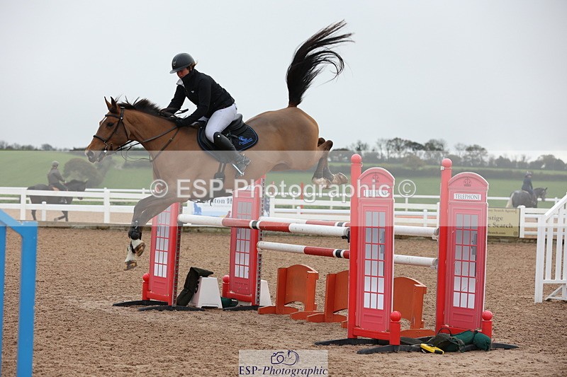 231112A-144020-04933 - Cls 21 Foxhunter & 1.20m Open