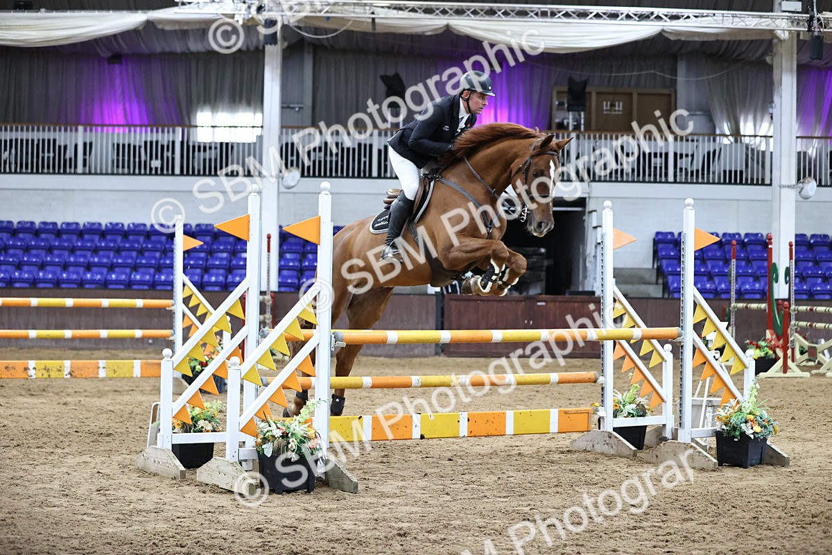 SBM_001851 - Class 4 - Senior Newcomers - 1.10m Open