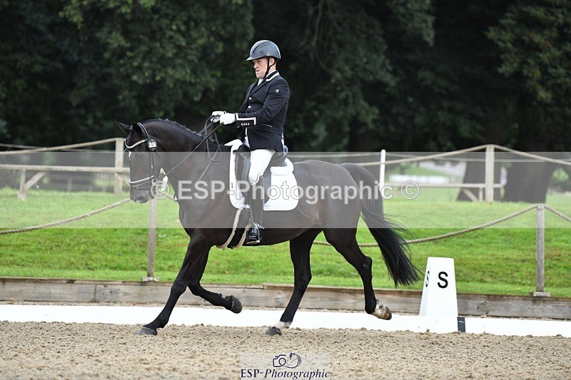 230812-090646-02713 - Cls 6 Novice Silver Start to 10.20 break