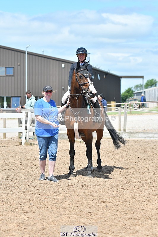 240609A-134035-05696 - Cls 18 Snr Newcomers and 1.10m Open