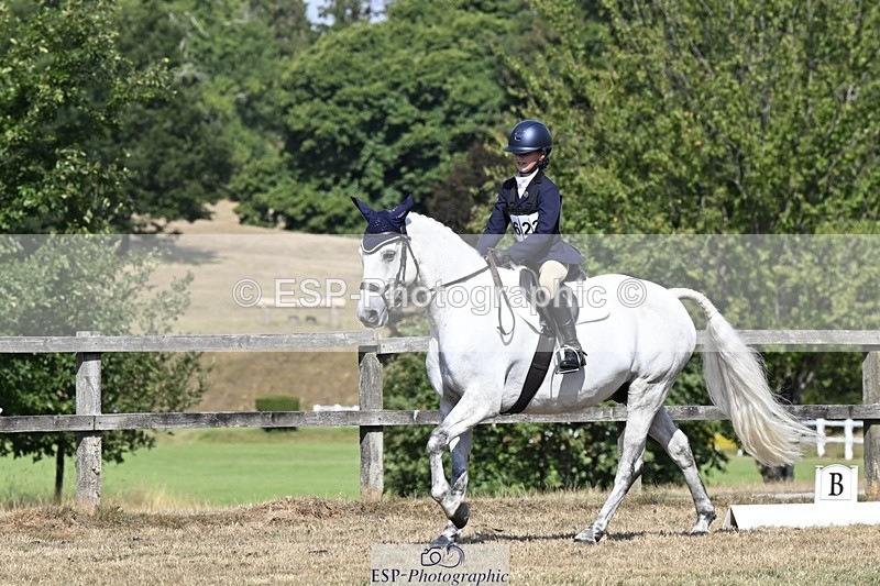 250822A-110318-20575 - DR 10.00 to 11.00