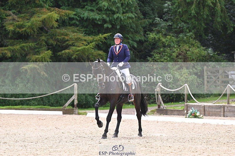 240809-132934-01547 - 142-Tyler.Bradshaw-J'adore