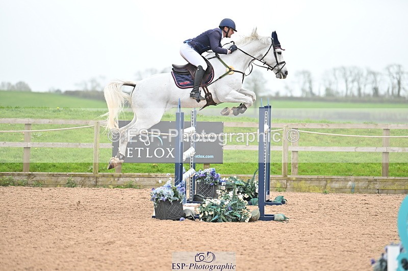 240405A-152016-02266 - Cls 6 National 1.40m Open