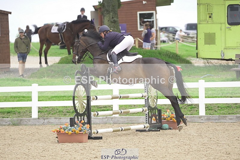 230810A-135132-02538 - Cls 4 1.05m Amateur Quali