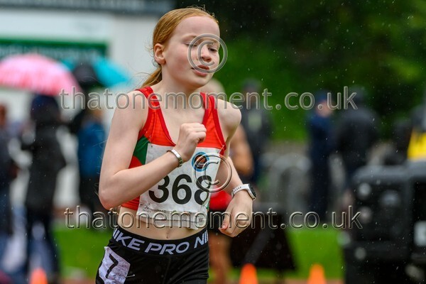 Monument25-920272 - Set One