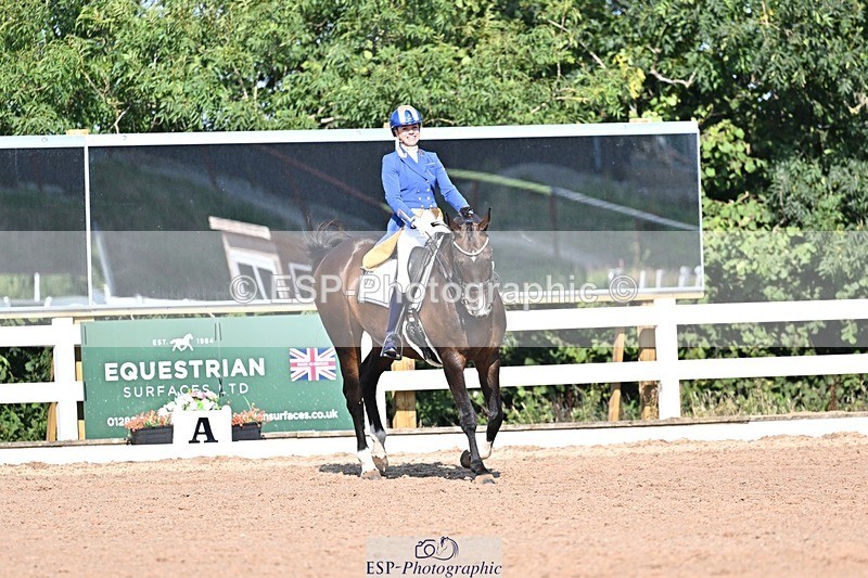 250816-094921-02358 - 012-Natasha.Collings-CostelloDovevale.Tender.Dove