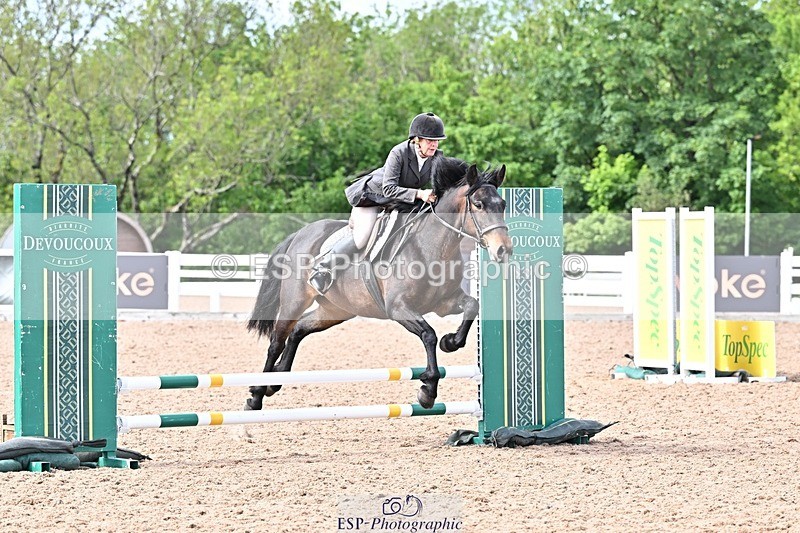 260512-162135-00101 - 70cm Classes
