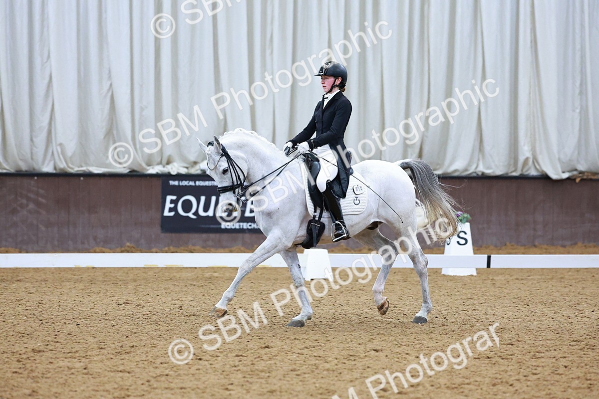 SBM_004380 - Class 17-19- FEI PSG-FEI INT