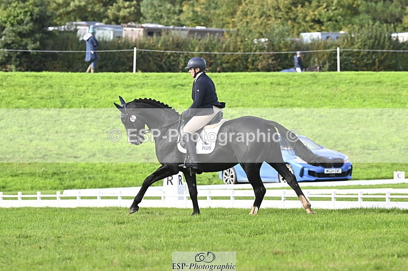 251023A-142020-04340 - E-381-Charlotte.Rowe