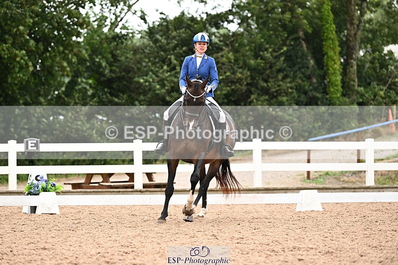 240815A-133813-01580 - 201-Natasha.Collings-Costello-Dovevale.Tender.Dove