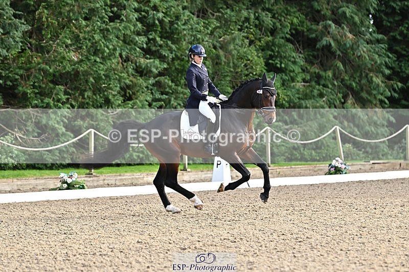 241023-160048-00835 - 012-Mollie.Summerland-SKITTEL.D'EKWI