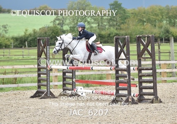 JAC_6207 - CLASS 8 SAT Winter/ Summer 128cm/ Winter/ Summer 138cm