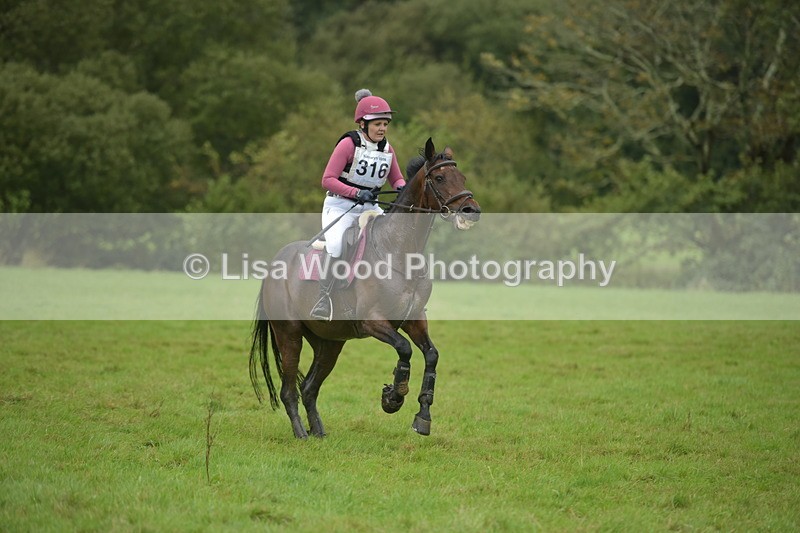 RAY_0144 - Class 3: 70cm Pairs: Corner