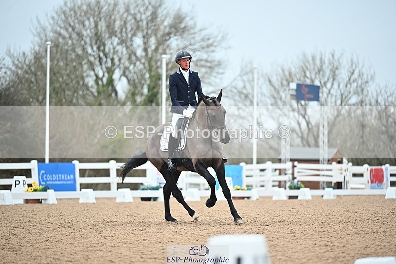 250214-115525-01197 - 132-Ben.James-Onyx.T