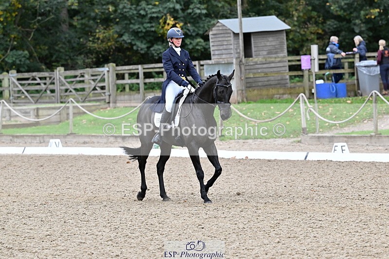 251022A-151207-00490 - B-110-Lizi.Popham