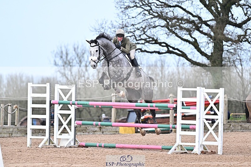 260211-130837-00491 - Cls 5 Foxhunter and 1.20m