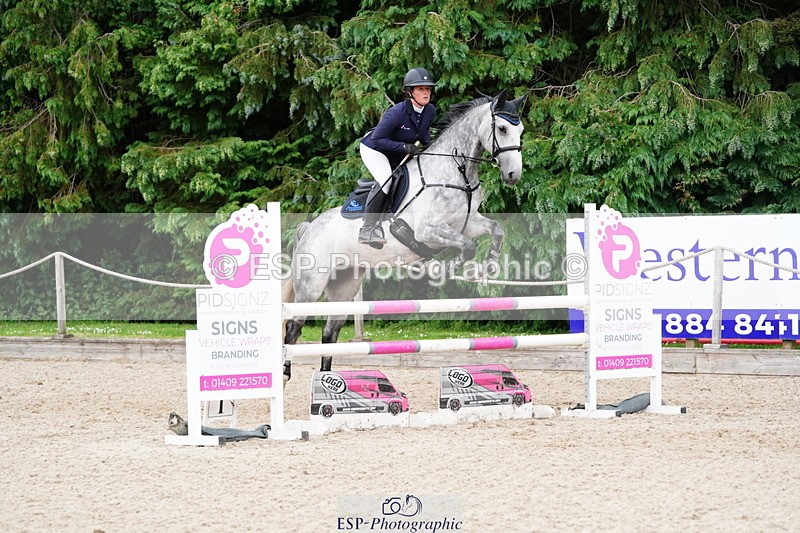 250613A-170904-04200 - Cls 14 1.05m Amateur Quali and Open