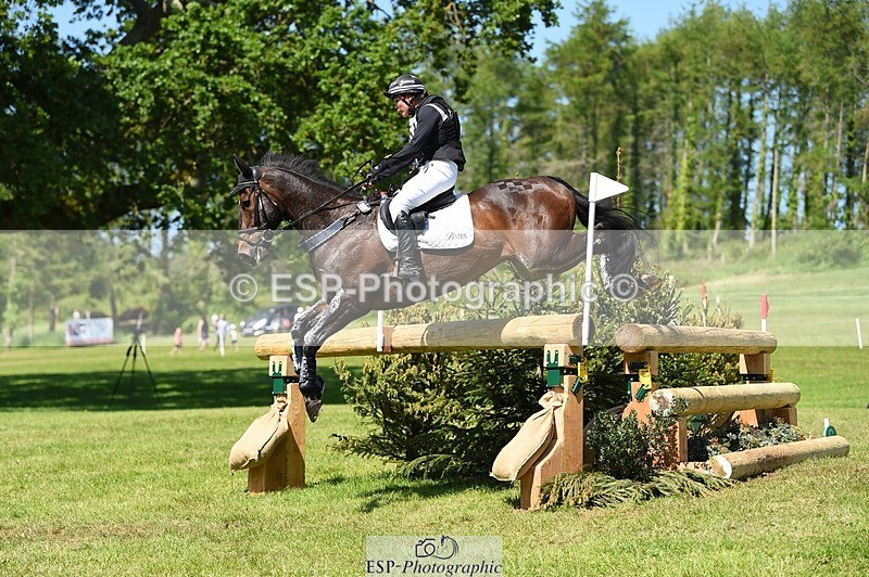 230527-151526-10337 - 353-THE_RIPPER-Bundy_Philpott-XC