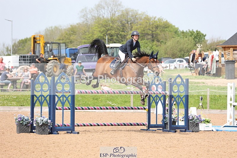 240511A-145436-14470 - Cls 36 National 1.30m Open