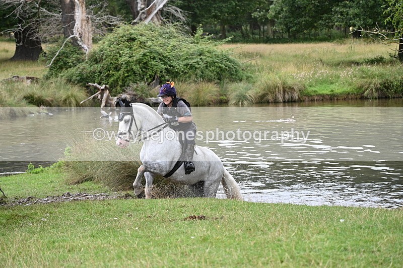 WJ7_2690 - Time at Water 11:37 to 12:13