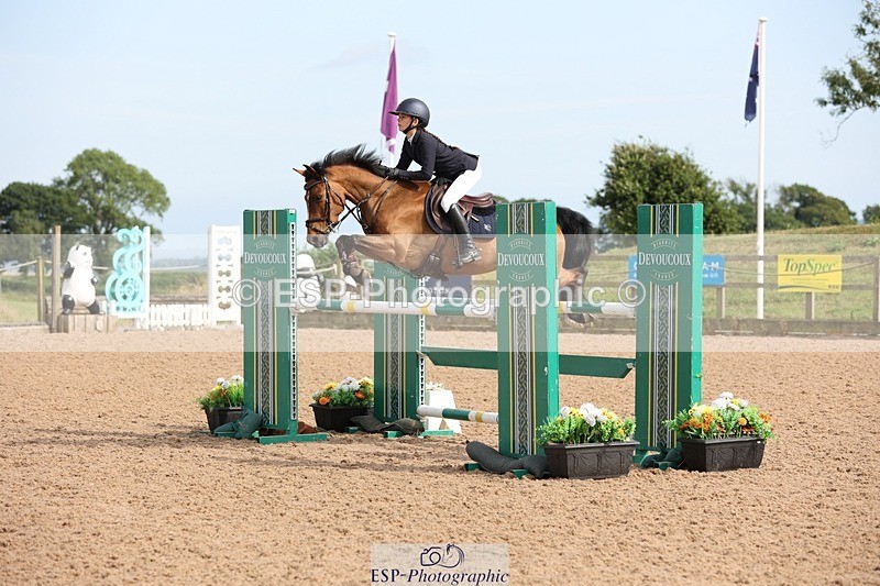 250629-170447-13557 - Cls 30 138cm HOYS Qualifier