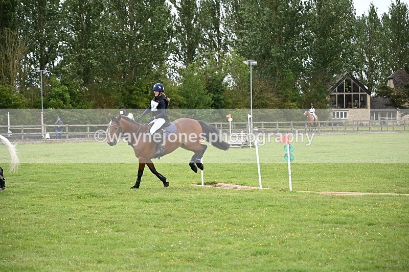 WJ6_3588 - Class 5 80cm Pairs