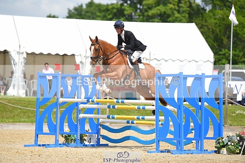 230528-124702-15845 - 370-DUKE_LEGACY-William_Fox-Pitt-SUNTrotUp+SJ