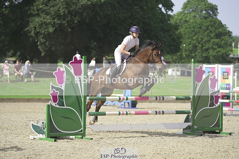 230909-123230-05705 - Cls 17 Snr 1.05m Open