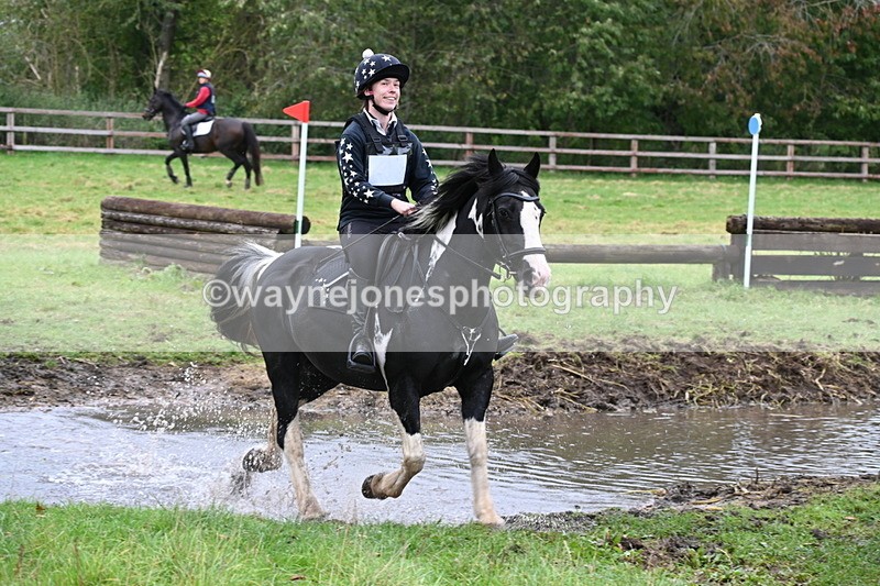 WJ6_6612 - Time at Photographer 13:06 to 13:23