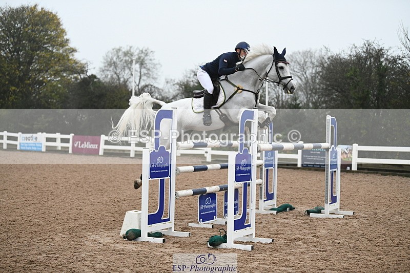 241103A-144819-08649 - SUN Cls 23 National 1.30 and 1.40m