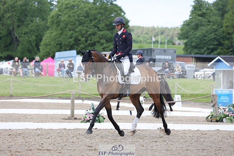 240523-113814-03566 - 222-KILCANNON_SENSATION-Harry_Meade